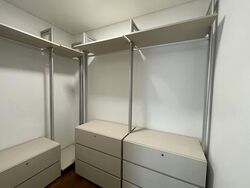 Charlton 27 (D19), Terrace #561584281
